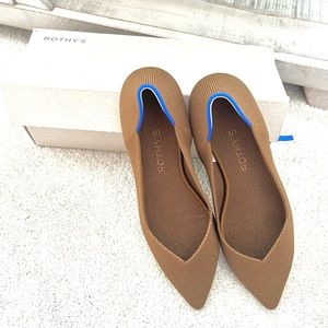 NIB Rothy’s The Point Flat in Driftwood 8.5